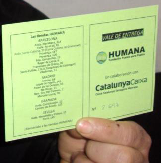 More than 250 people have benefited from the HUMANA clothing voucher program, financed by Caixa Manresa-img1