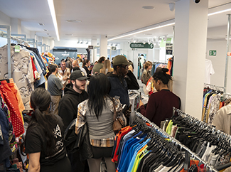 Humana abre nueva etapa en la red de tiendas de moda reutilizada en Madrid -img2