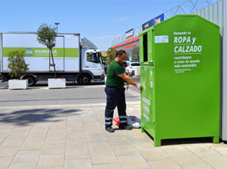 18.000 toneladas de textil usado recogidas en 2016-img1