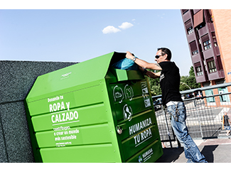 Continua la implantació dels nous contenidors-img1