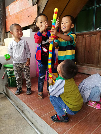 China: Una década educando a los más vulnerables-img2