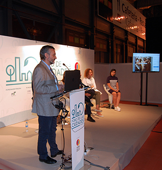 The textile takes a leading role in the Forum of Cities-img2