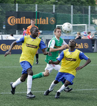 Somnis de futbol a Zimbabwe-img2