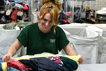 New life for 16 millions of secondhand clothing-img1