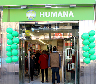 Humana power its sustainable fashion network store-img2