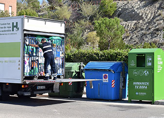 Humana reduce su actividad de recogida de textil de modo temporal-img1