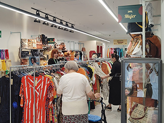 Humana abre su primera tienda de moda vintage en Andalucía-img3