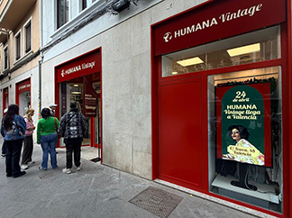 Humana regresa a Valencia, seis años después, con nueva tienda de moda vintage -img3